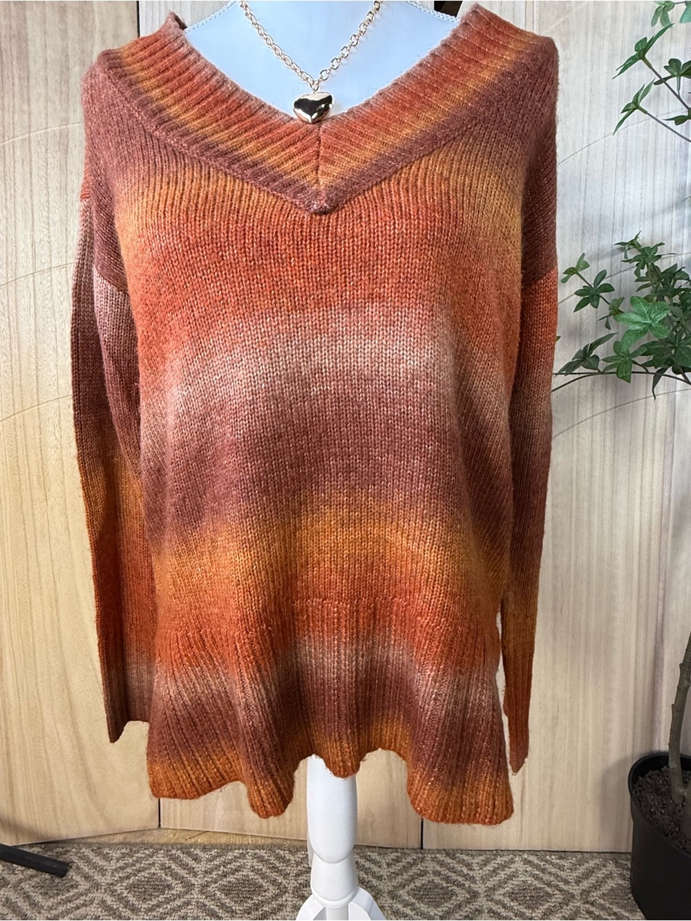 Y2K a.n.a Womens Rust Orange Ombre V-Neck Pullover Knit Sweater Small